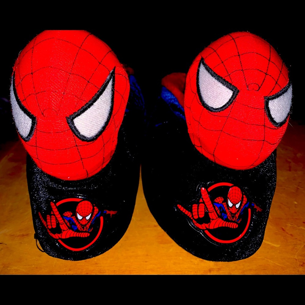 Spider-Man slippers Boys size 13/1